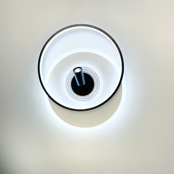 Светодиодная дизайнерская потолочная люстра с пультом LED MJ 50-500 BK+WT MJ 50-500 BK+WT фото